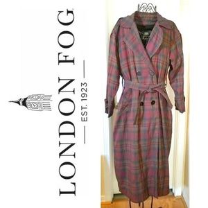 Woman’s Vintage London Fog Trench Coat Plaid